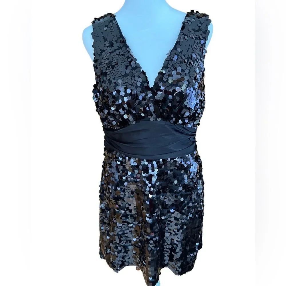 Twenty One black mini v neck fancy cocktail dress  with sequins size L.